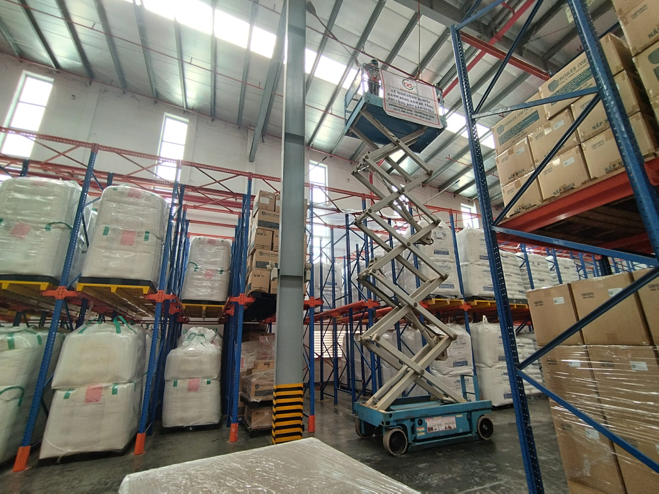 Vệ sinh nhà xưởng Thủ Dầu Một
